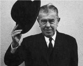 Immagine Magritte e bombetta